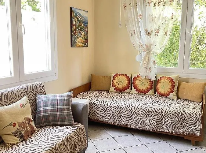 Oikos Poseidonas Apartament PalaiónTsiflíkion