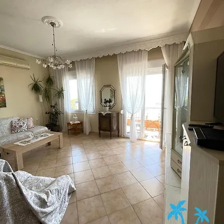 Oikos Poseidonas PalaiónTsiflíkion