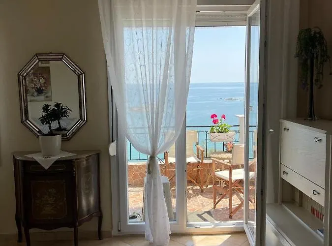 Lejlighed Oikos Poseidonas PalaiónTsiflíkion